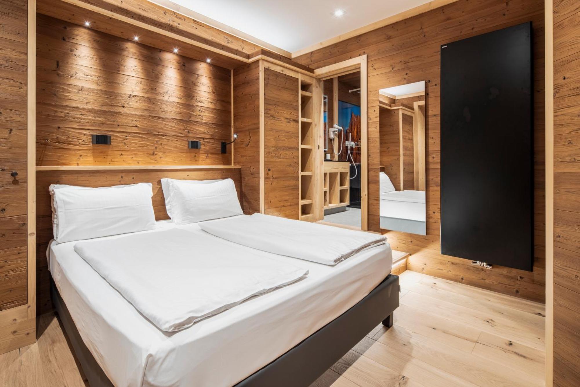 Hotel Villa Alpina ***S 科尔蒂纳丹佩佐 外观 照片